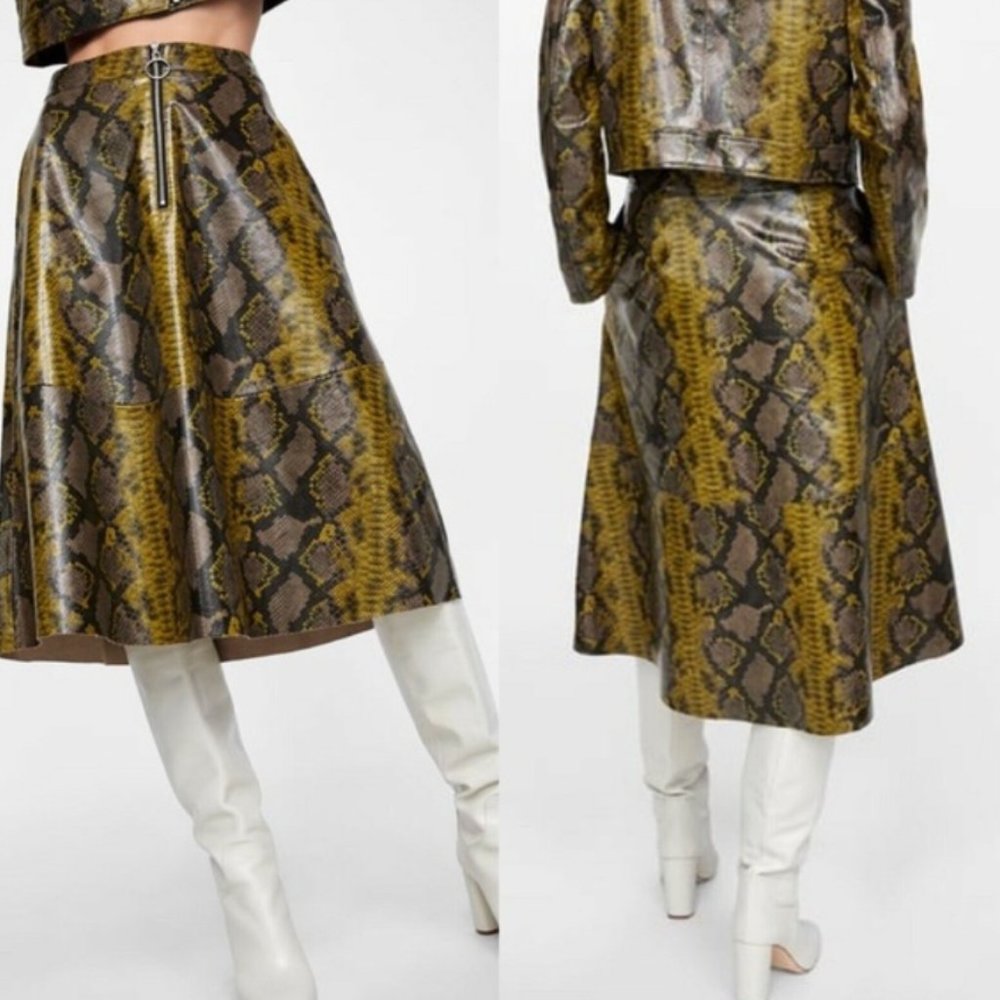 ZARA A-line Snakeskin skirt